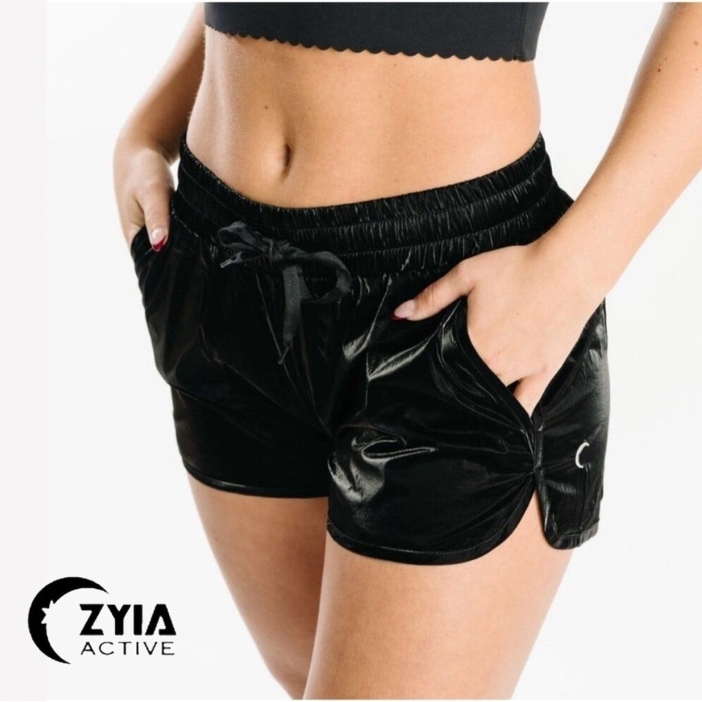 NWOT Zyia Active Midnight Gloss Bomber Shorts